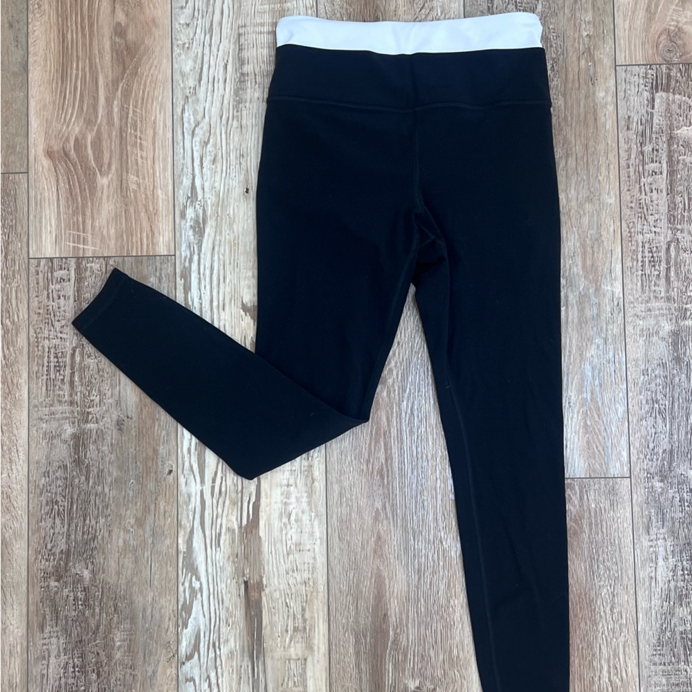 Athleta Black and White Leggings